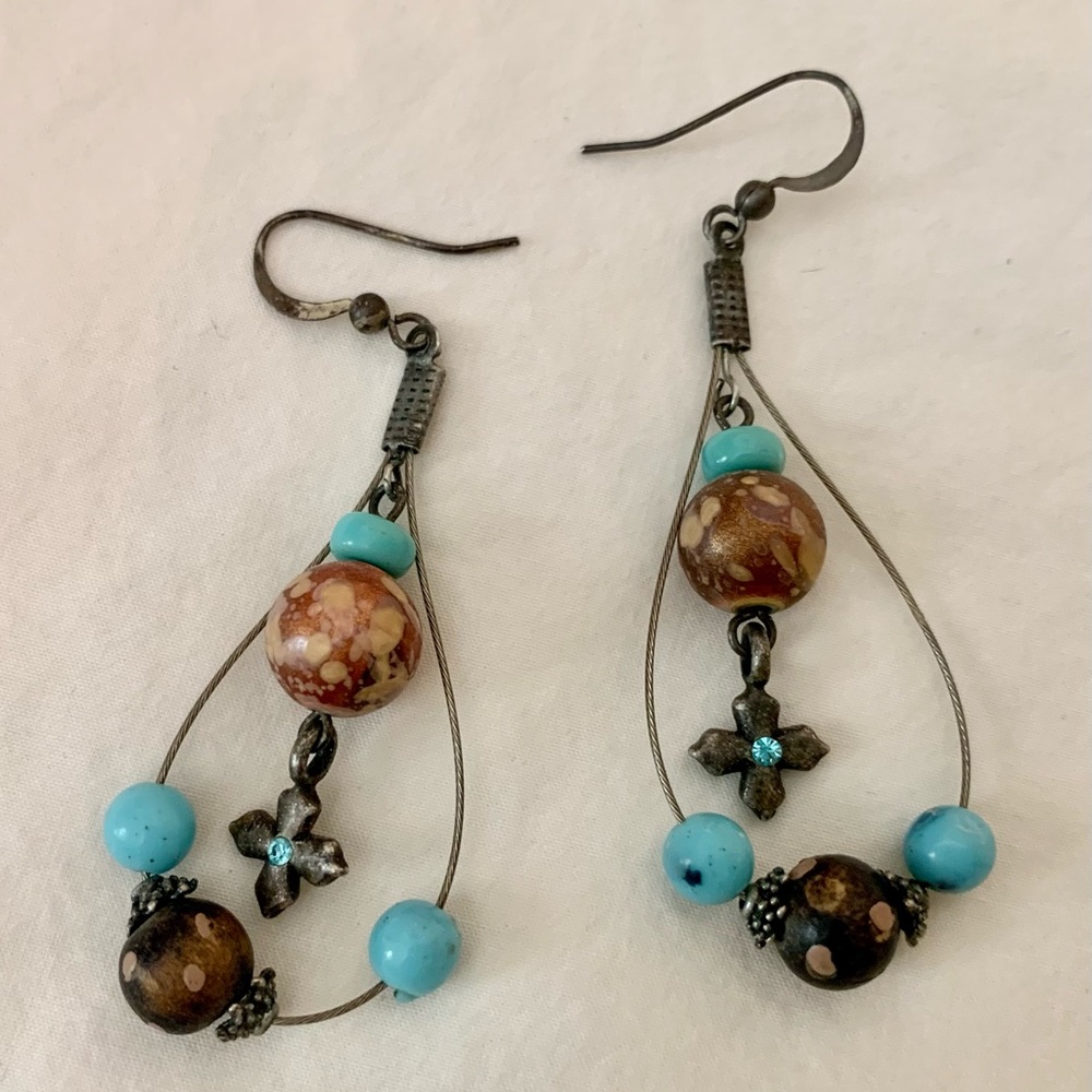 Earring Assortment - Picture 6 of 8
